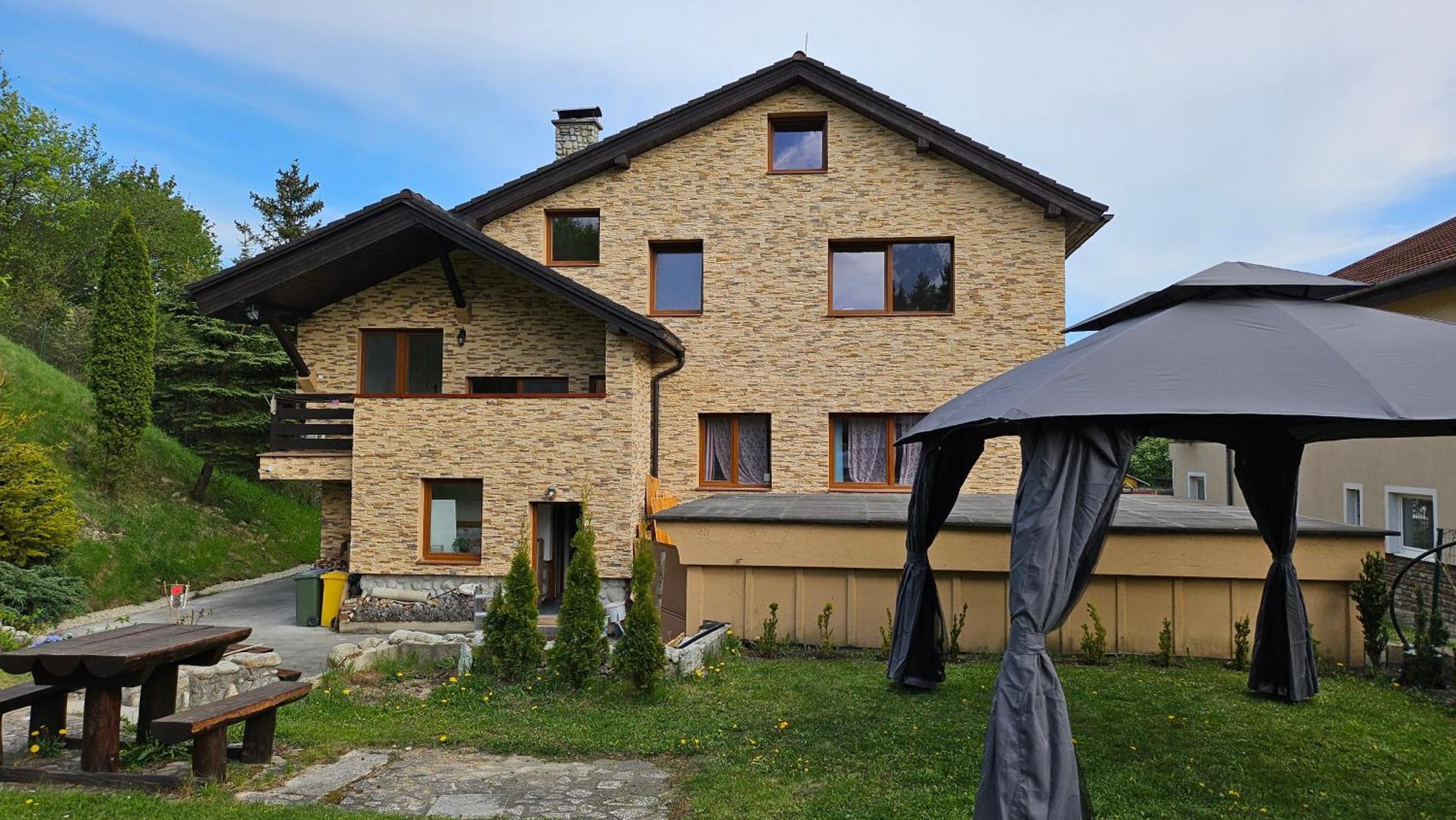 Hotel Penzion Toliar Stará Lesná Exterior foto